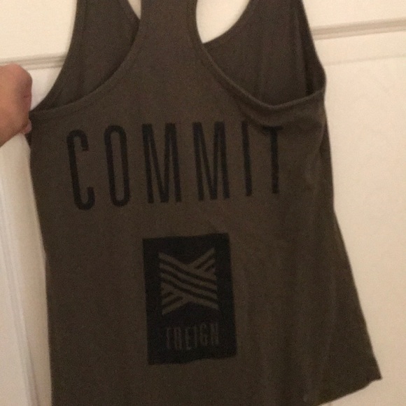 Workout Tank - Picture 3 of 3
